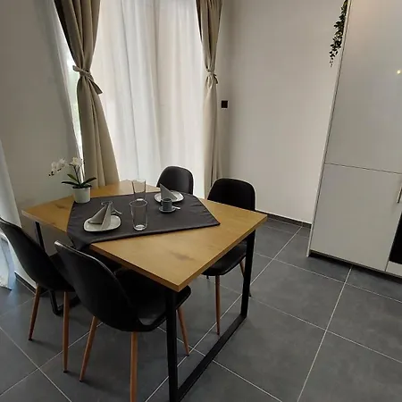 Apartament Orchidea *